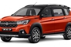 SUZUKI XL7 ALPHA WARNA ORANGE